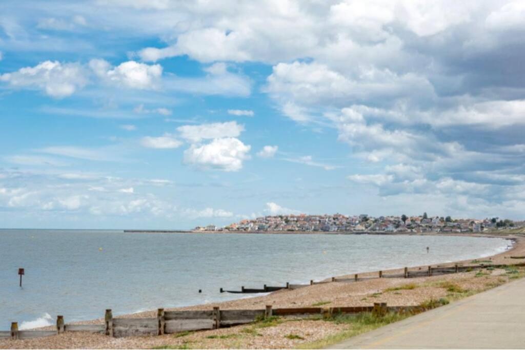 Seaview Park Premium Static Caravan Whitstable Villa Bagian luar foto